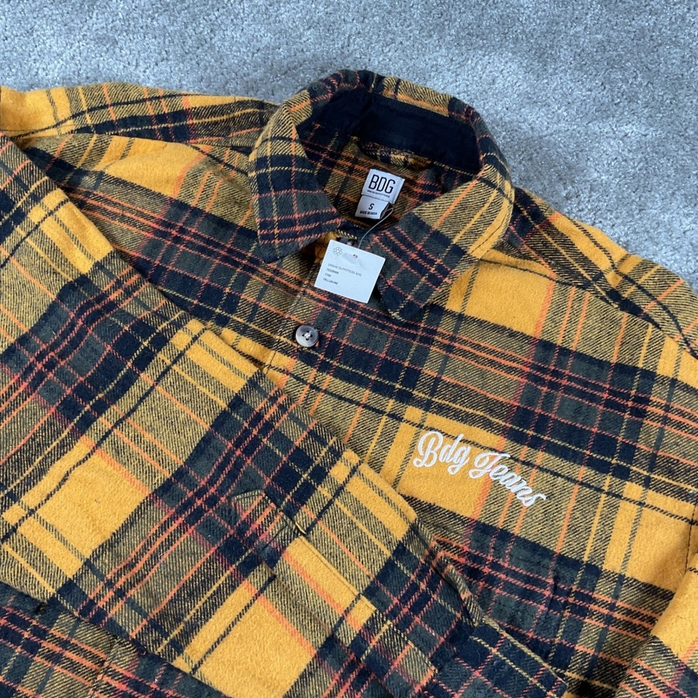 BDG‎ Urban Outfitters Mens Flannel Shirt Small Yellow Plaid High Peaks Hiking